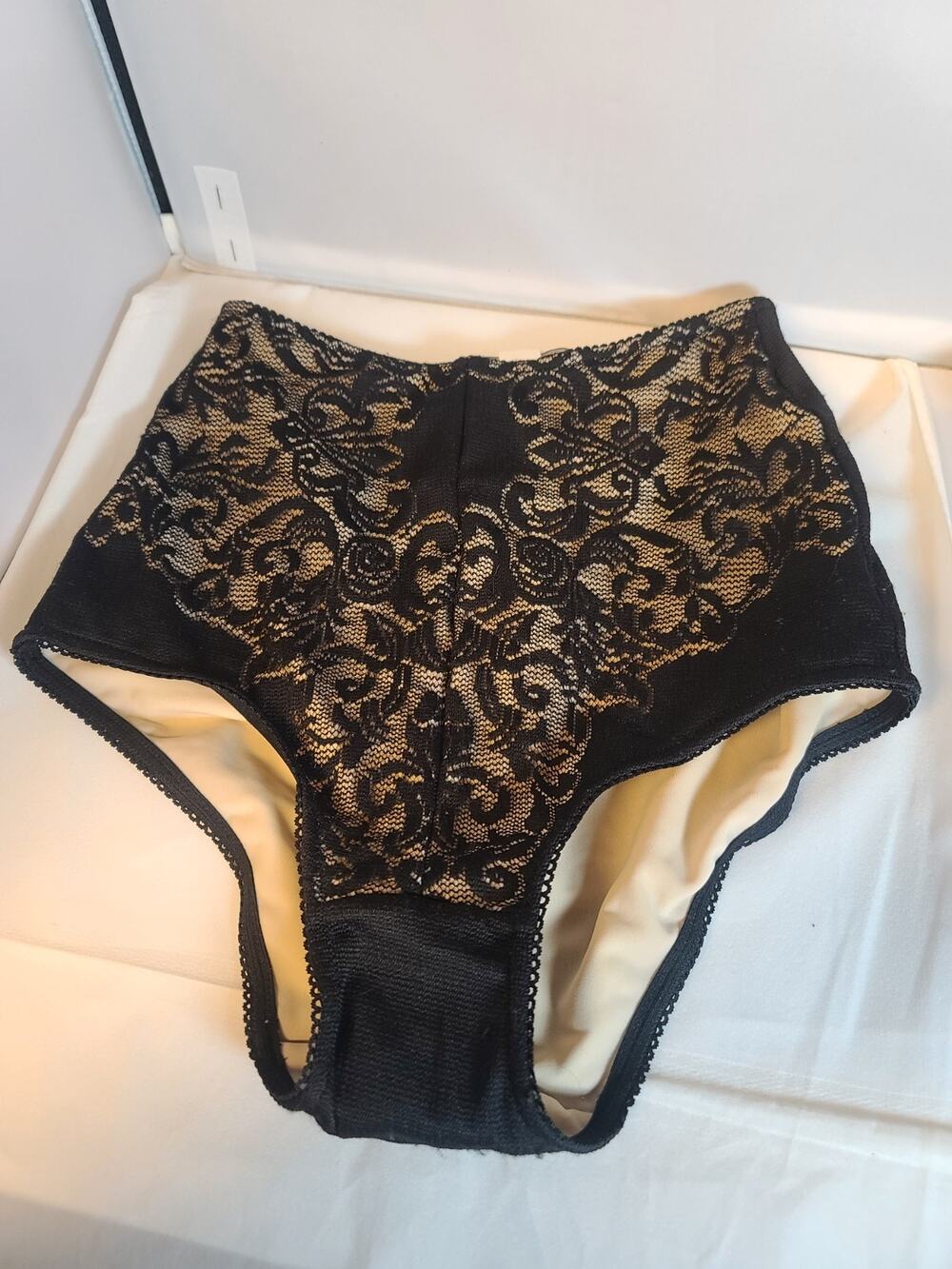 For Love & Lemons Sexy Skivvies 2 Panty, Black and nude S